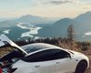 Электромобиль Tesla Model Y за $1100 превратили в оригинальный дом на колесах (видео)