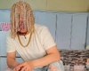 Мексиканский рэпер заменил натуральные волосы на золотые цепи и стал Интернет-сенсацией