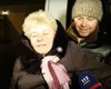 Мать украинского пленного потеряла сознание, услышав его голос