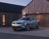 Великий багажник і заводське ГБО: Renault показала недорогий аналог Skoda Octavia (відео)