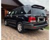Идеальный "Крузак": в Украине обнаружили 17-летний внедорожник Lexus в новом состоянии (фото)