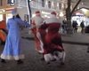 В центре Одессы Деды Морозы устроили драку