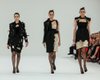 Рваные платья и дыры: Victor&Rolf показали новую коллекцию в Париже