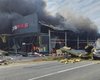 РФ среди бела дня ударила по супермаркету в Одесской области: момент атаки попал на камеру