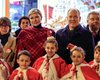 Княгиня Монако Шарлен позировала с семьей для рождественской открытки