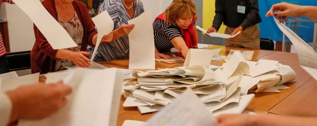 Сделали нас вместе. Как фальсифицировали выборы при Порошенко и как это делают при Зеленском