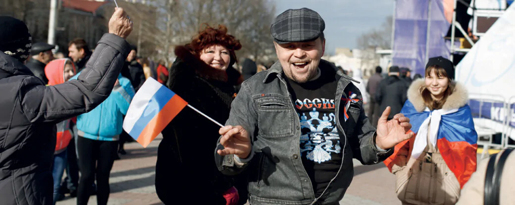 Референдум, которого не было. Как Москва перевернула карточный стол, за которым сидела