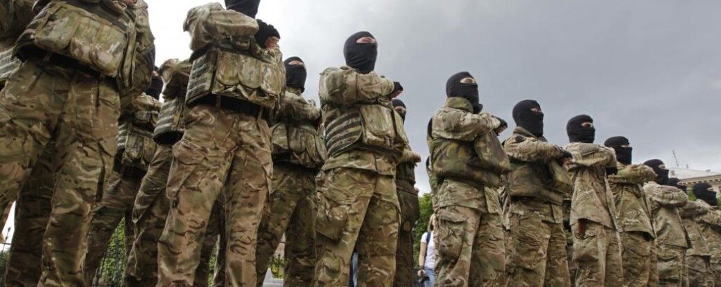 Праворадикалы vs. боевики. Взгляд с Донбасса