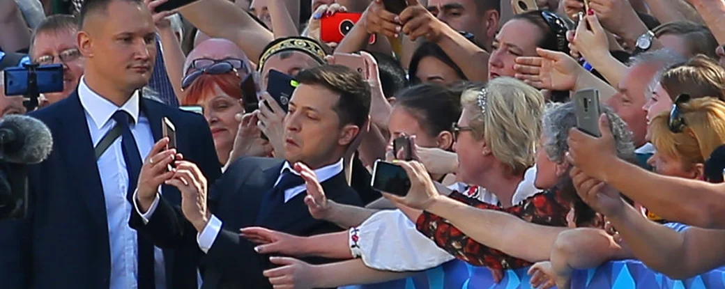 Красиві жінки та Чорнобиль.  Отакий от імідж України на міжнародній арені