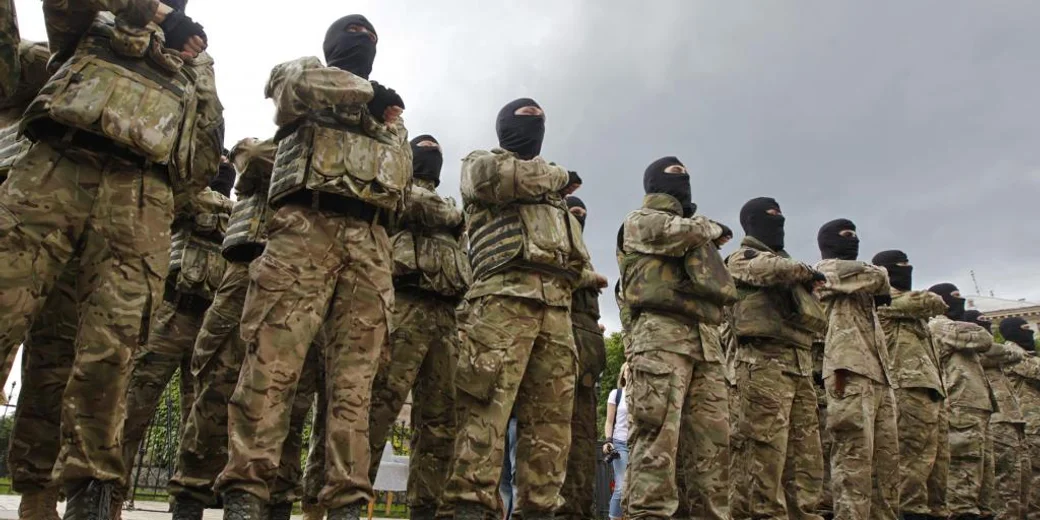 Праворадикалы vs. боевики. Взгляд с Донбасса