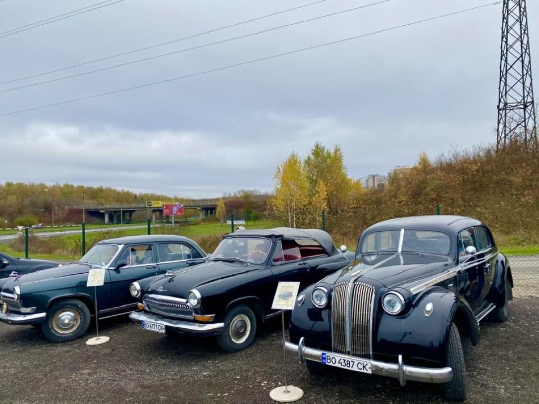 коллекция авто, ретро-авто, авто Гитлера, авто Брежнева, Mercedes-Benz 540, Jaguar XJ