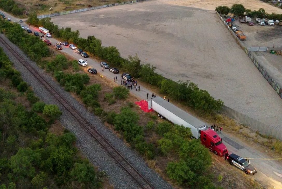 техас, сан-антонио, мигранты, погибшие мигранты, задохнулись в грузовике, мексиканские мигранты