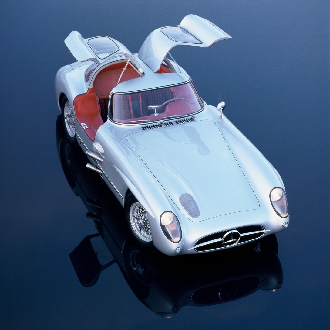 Mercedes-Benz 300 SLR 1955 года продали за рекордные $142 миллиона