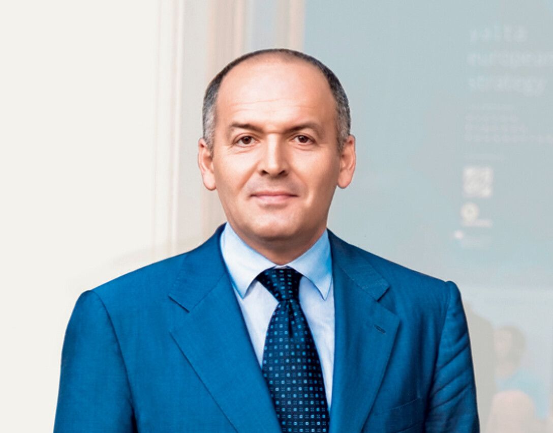 пинчук олигарх. пинчук украина олигарх. пинчук украинский олигарх. пинчук украина олигарх. виктор пинчук украинский.