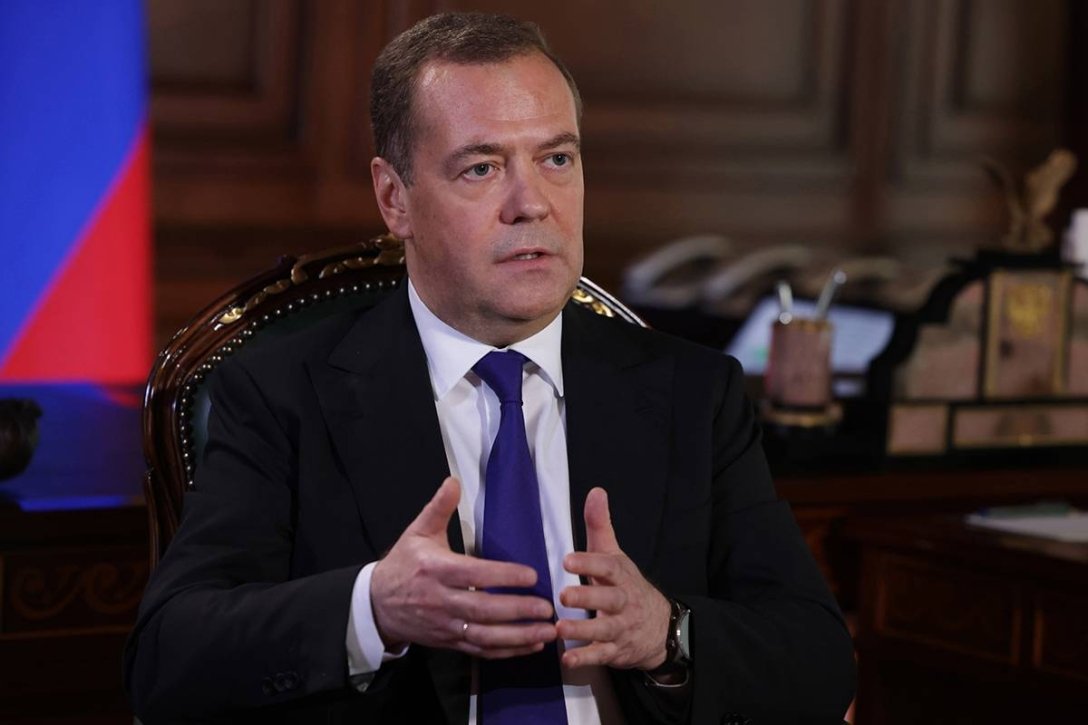 Дмитрий Медведев, Медведев ядерный удар