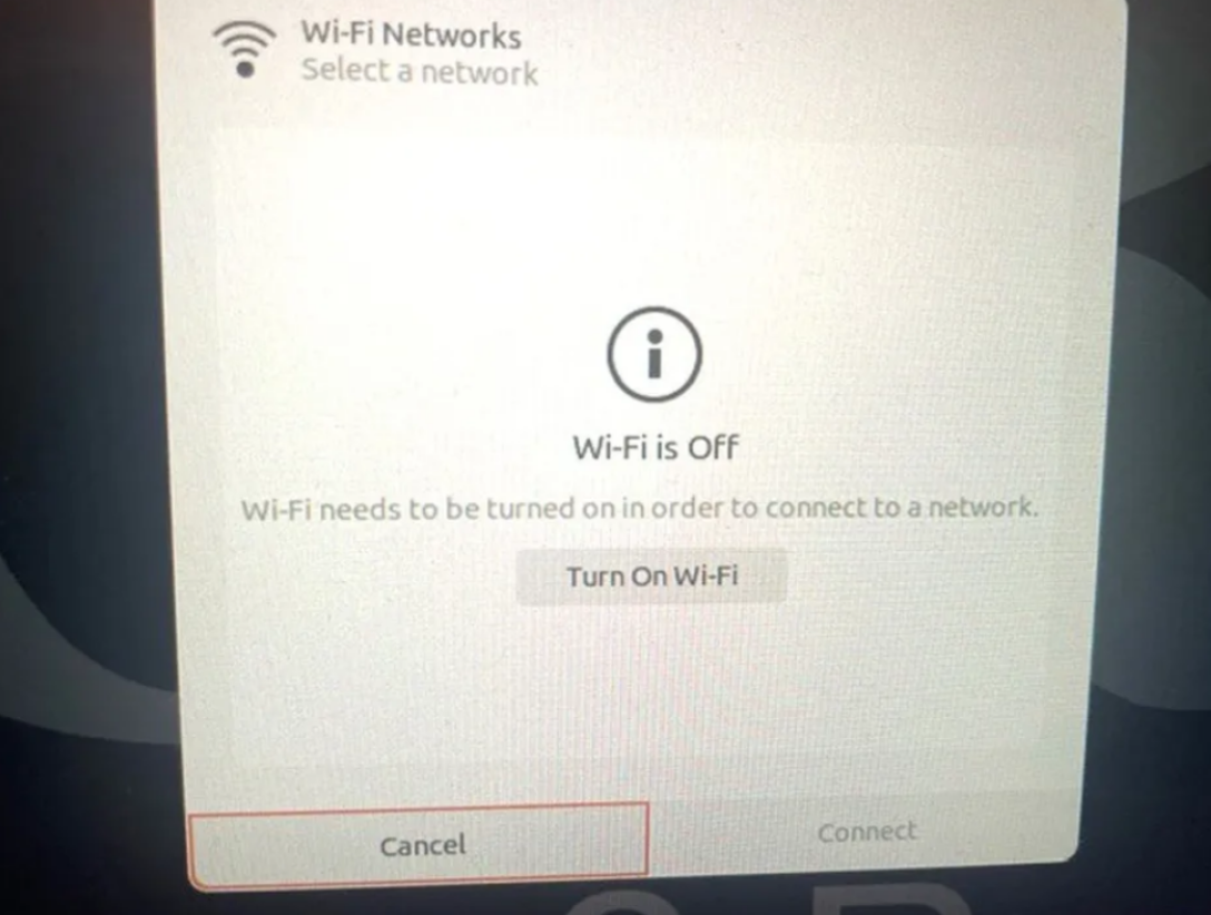 Плохой Wi-Fi, перебои с интернетом, роутер, секретная кнопка на роутере, ремонт ноутбуков, Великобритания, лайфхаки