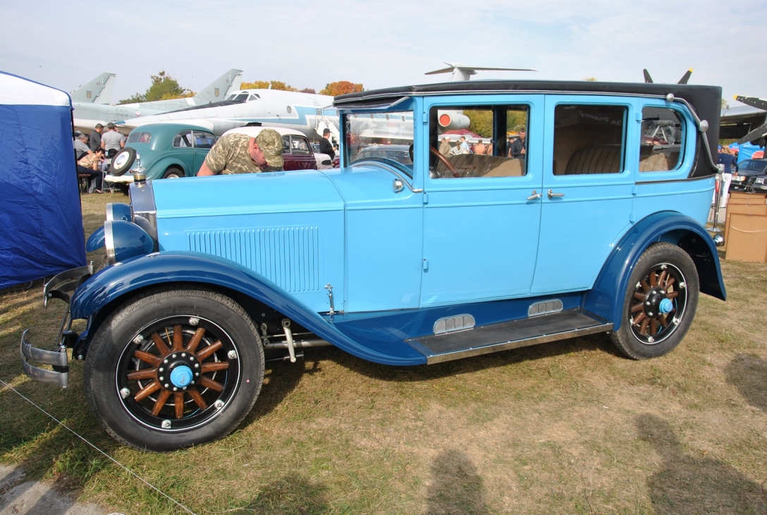 Buick 24-55, ретро-авто, колекція авто, найстаріші авто, старі авто