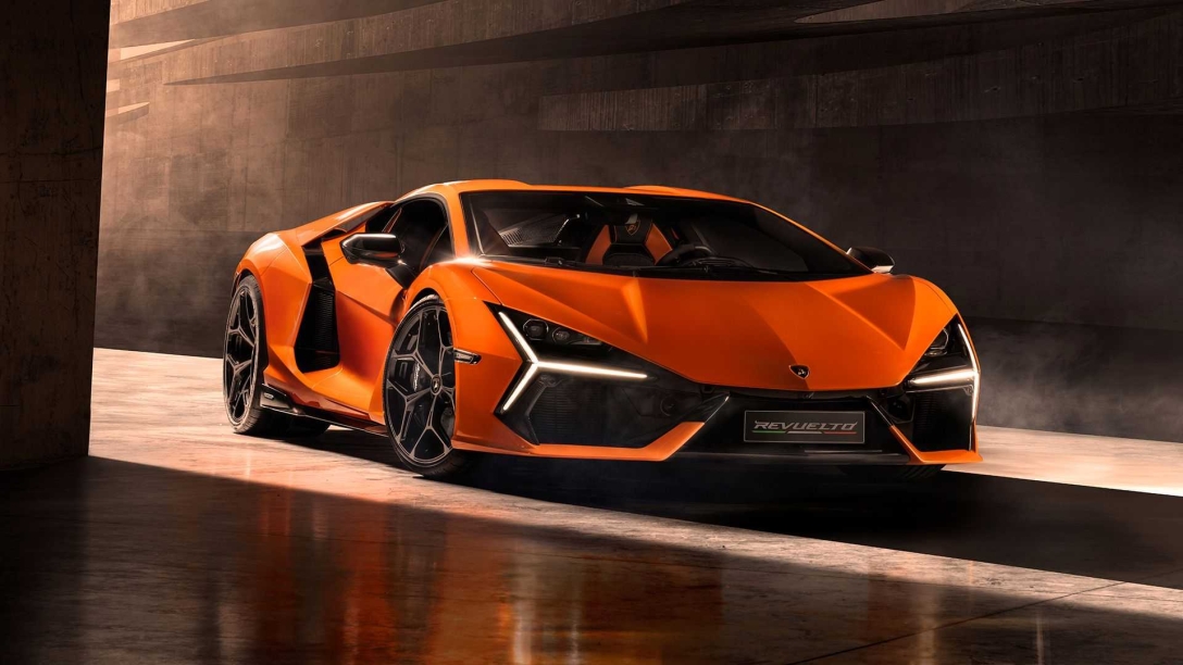 Lamborghini Revuelto, нові автомобілі, авто 2023 року, автомобільні новинки