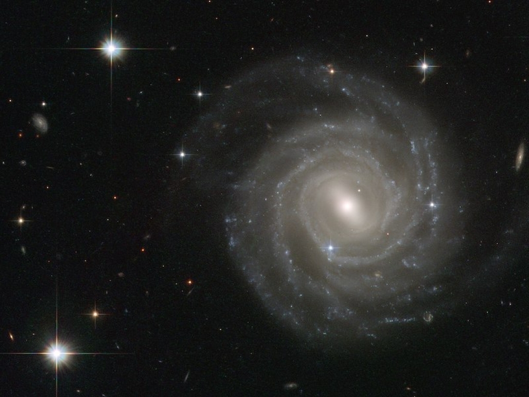 галактика UGC 12158