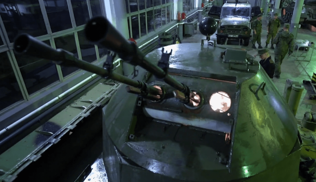 самоделки в ангаре