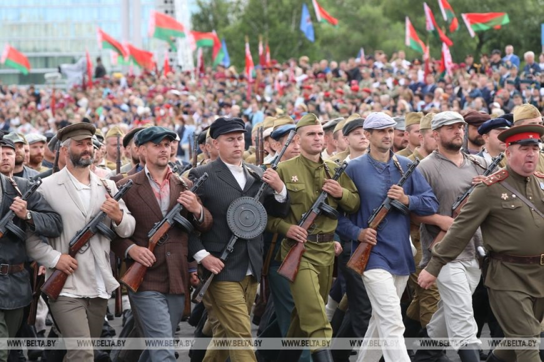 Олександр лукашенко, мінськ, парад