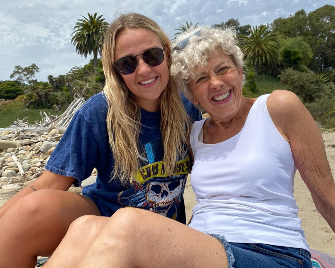 мама питта 15