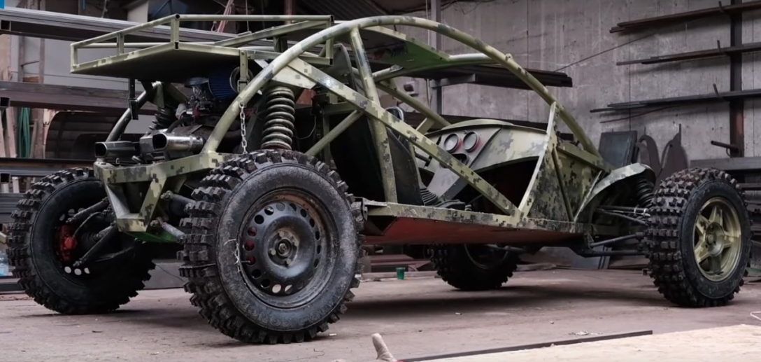 «Машинаторы» на Дроме: установка передней подвески самодельного Lamborghini