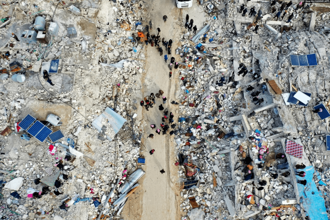 Землетрясение в турции фото