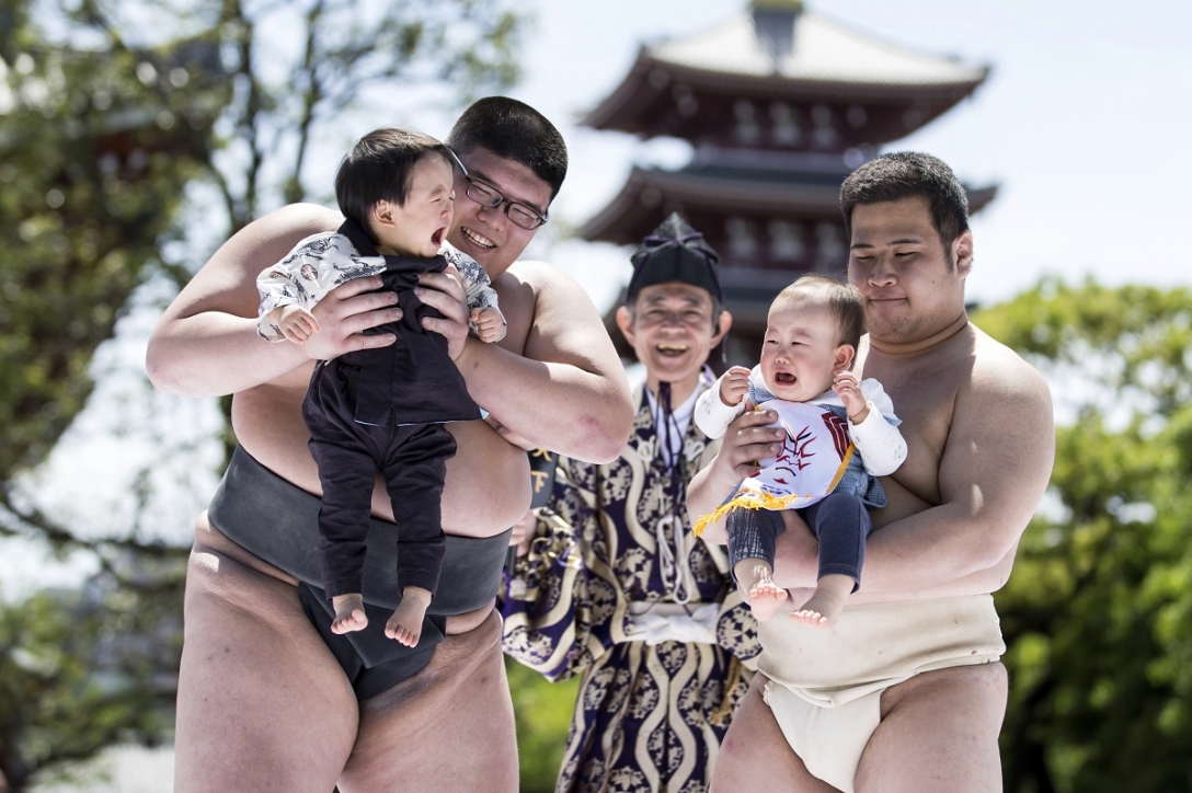 Фестиваль Накідзумо, Японія, немовлята, що плачуть, плачуче сумо, сумо