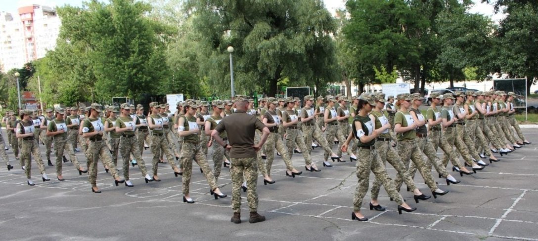 Фотография в личное дело военнослужащего в парадной форме