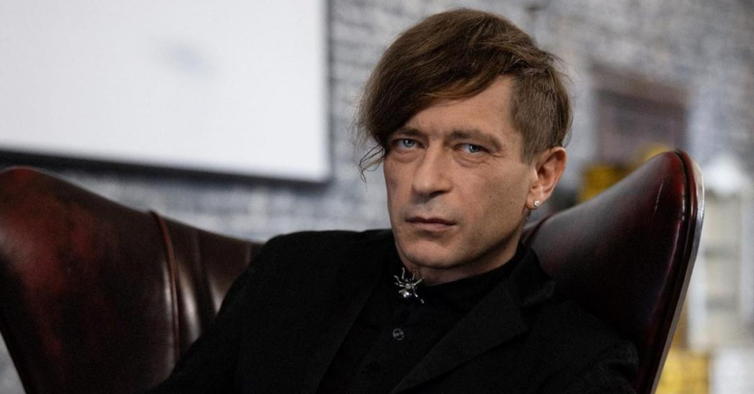 Вокалист российской группы Би-2 Егор Бортник Лидер российской группы Би-2 Егор Бортник, Лева