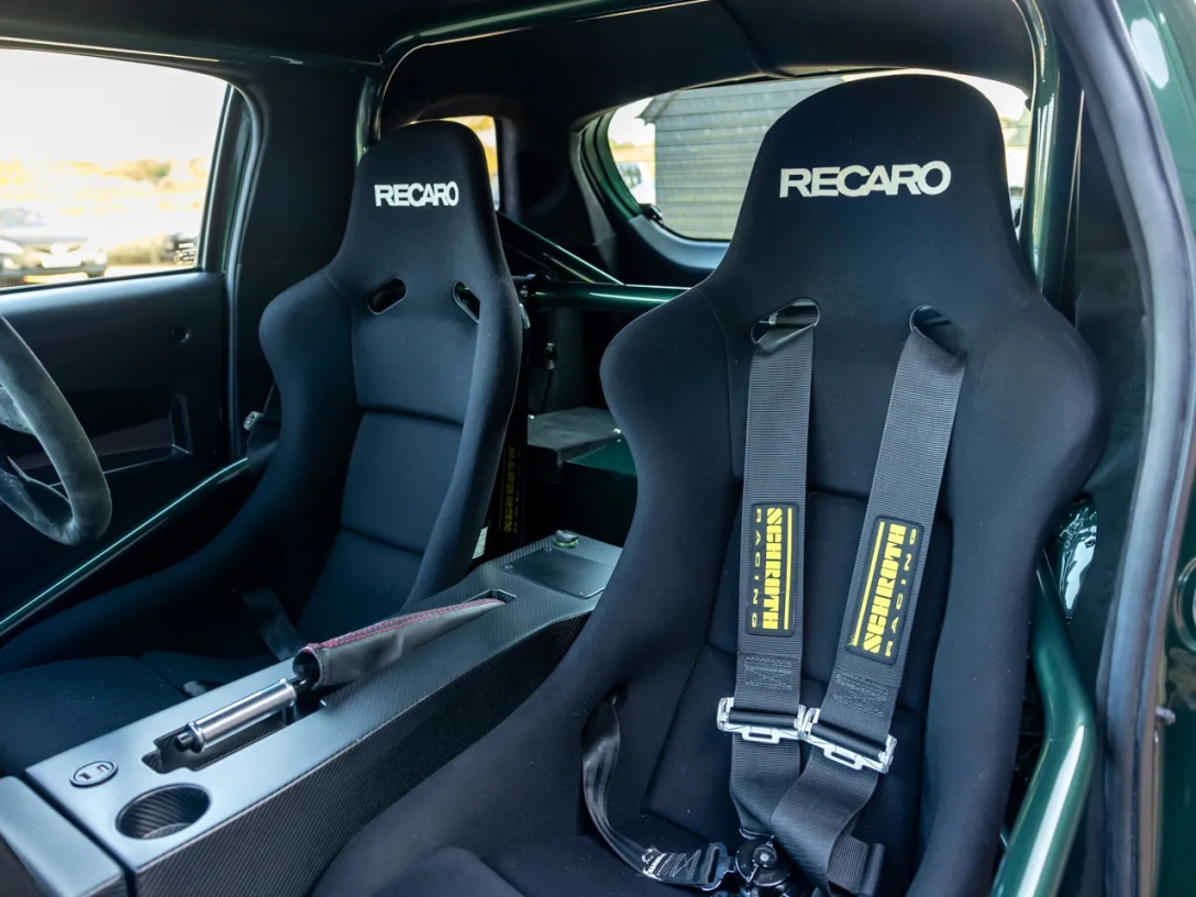 Aston Martin Cygnet, Aston Martin V8 Cygnet, Aston Martin