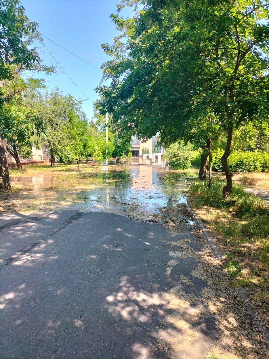 Подрыв Каховской ГЭС - что происходит в Новой Каховке - фото