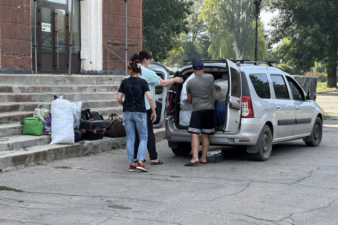 Ситуація на Донбасі, Мирноград, Покровський напрямок, евакуація, 22 серпня