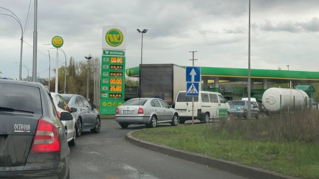 заправка, азс в украине, цены на топливо, цены на бензин, дефицит бензина, рост цен на азс