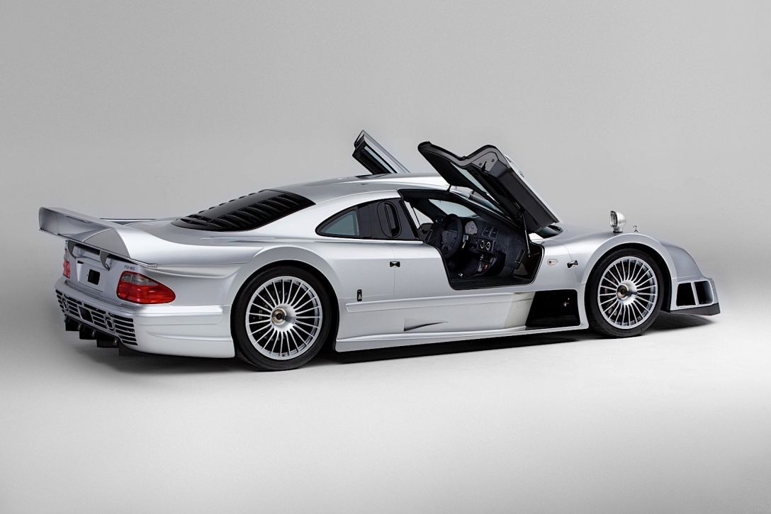 Mercedes-Benz CLK-GTR оценили в 11,1 миллиона евро