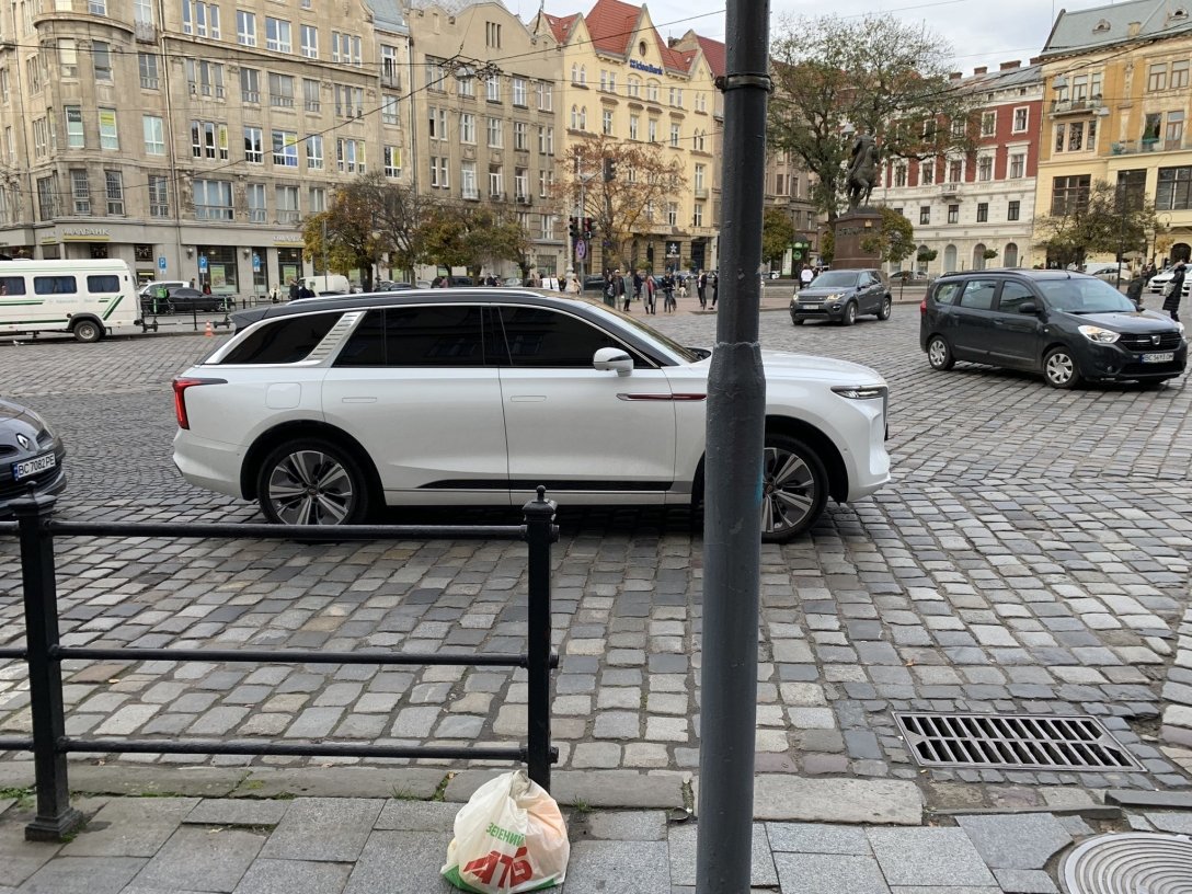 Hongqi E-HS9, новый Hongqi E-HS9, электромобиль Hongqi, китайский электромобиль, кроссовер Hongqi