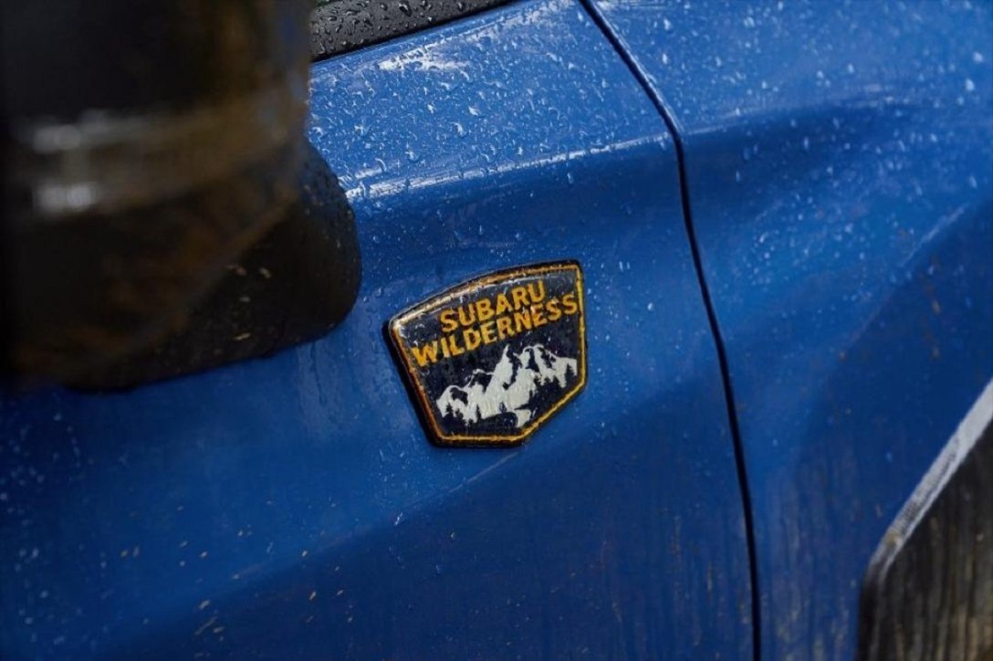 Subaru Forester Wilderness, дикая местность, шильдик на кузове, логотип, ограниченная серия