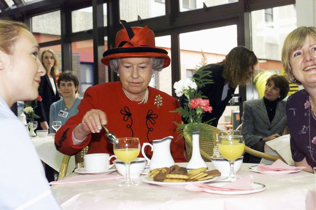 кралица, Елизабет II, храна