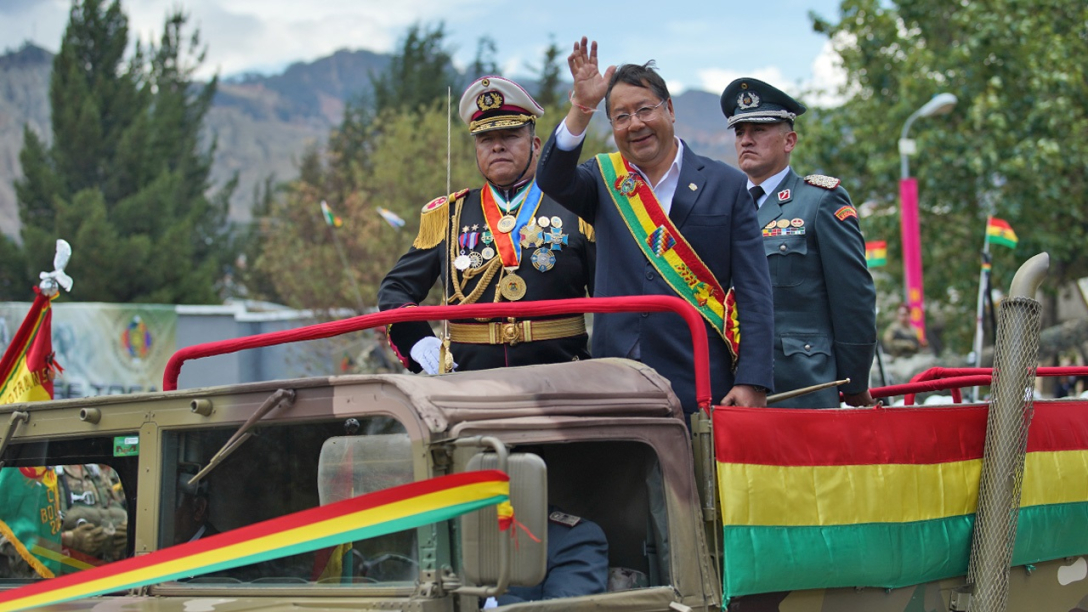 болівія, болівія військовий переворот, генерал суньїга, президент луїс арсе
