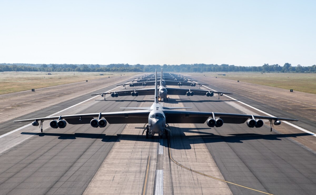 найкращі бомбардувальники, бомбардувальники США, Boeing B-52 Stratofortress