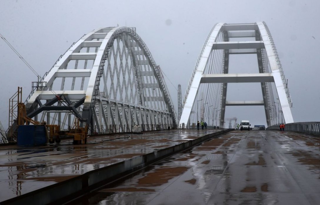 Медовар мост построить невозможно