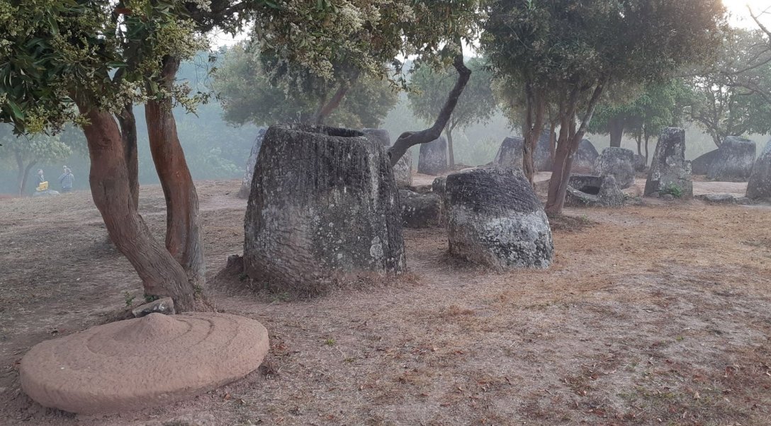 Долина кувшинов в лаосе фото