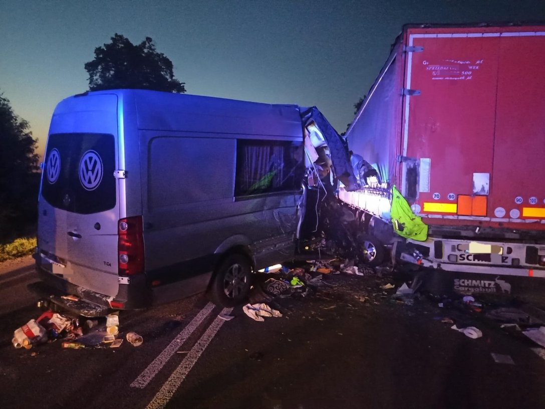 ДТП у Польщі, у Польщі розбився автобус з українцями, аварія у Польщі, у Польщі постраждали українці