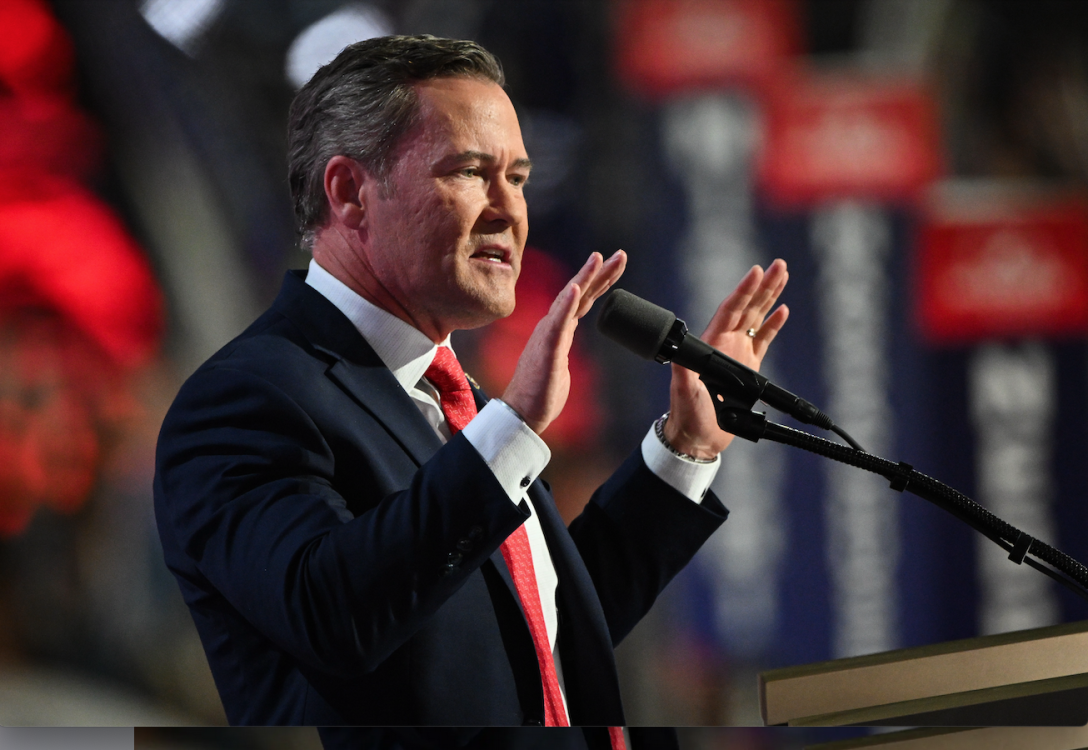 Майкл Волц, Волц