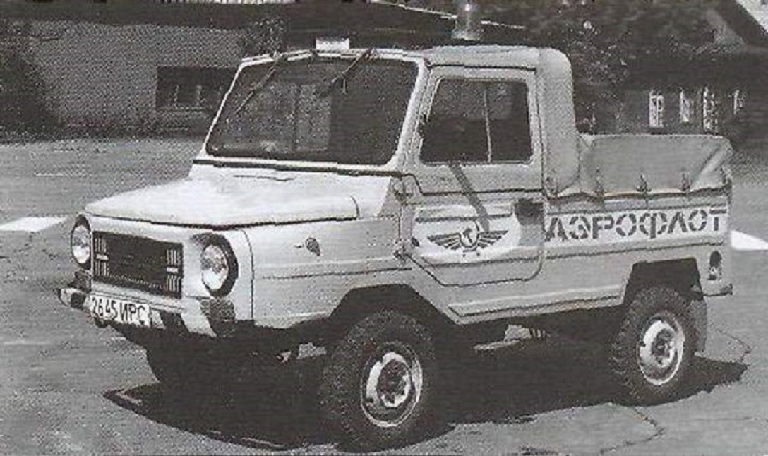 В интернете показали необычный украинский внедорожник ЛуАЗ для аэродромов