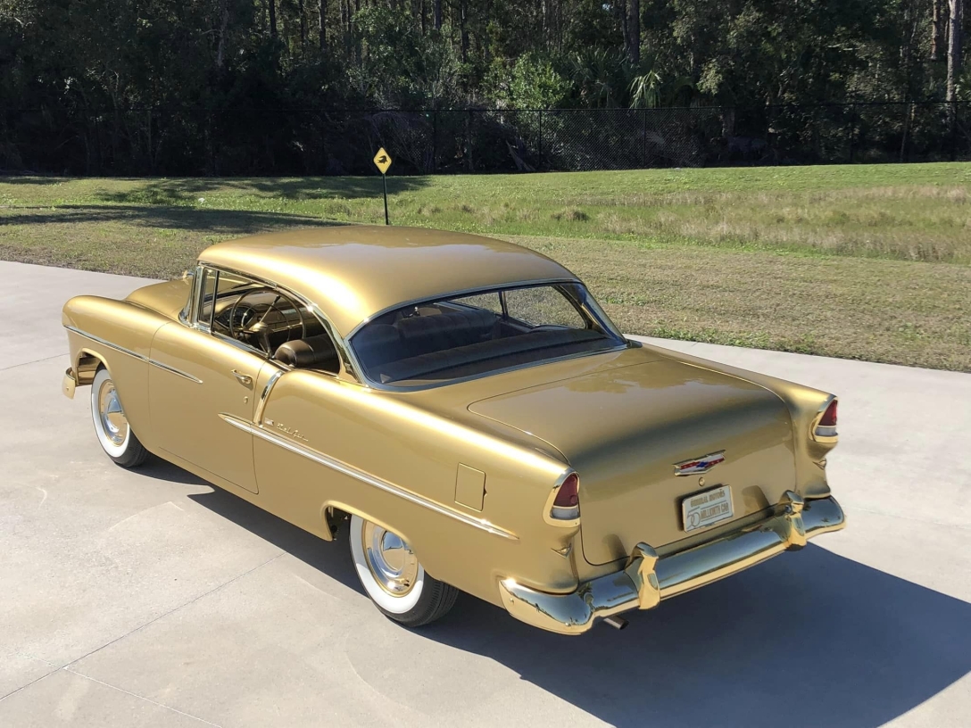 Chevrolet Bel Air 1955, Chevrolet Bel Air, золоте авто