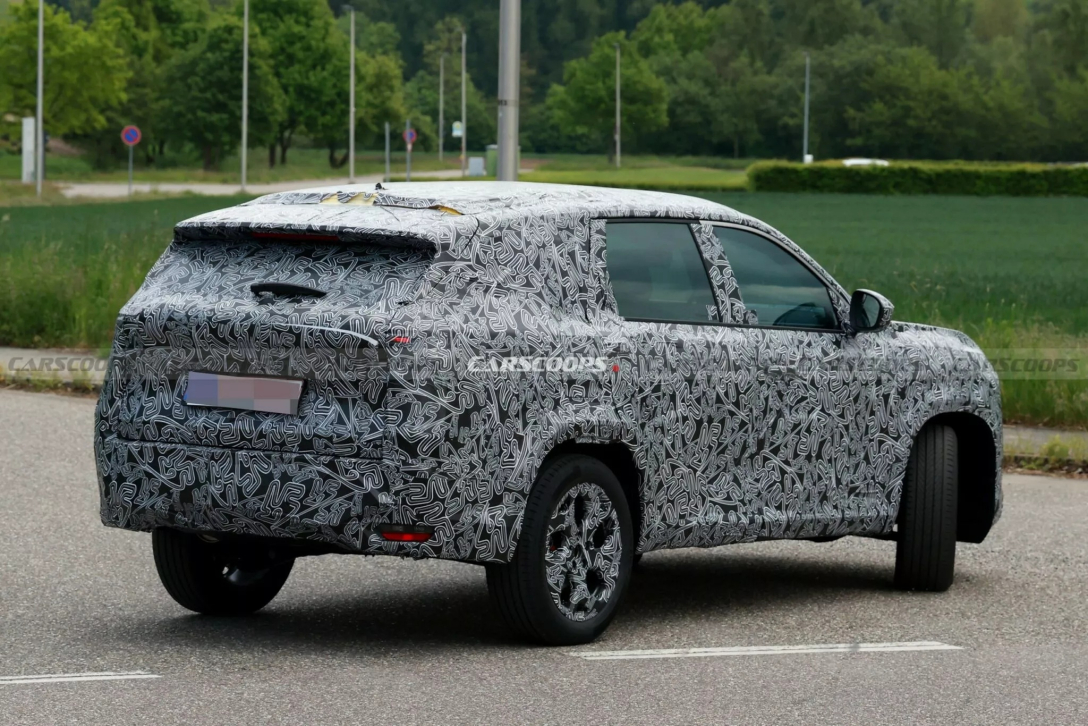 новий Renault Boreal, Dacia Bigster, кросовер Renault