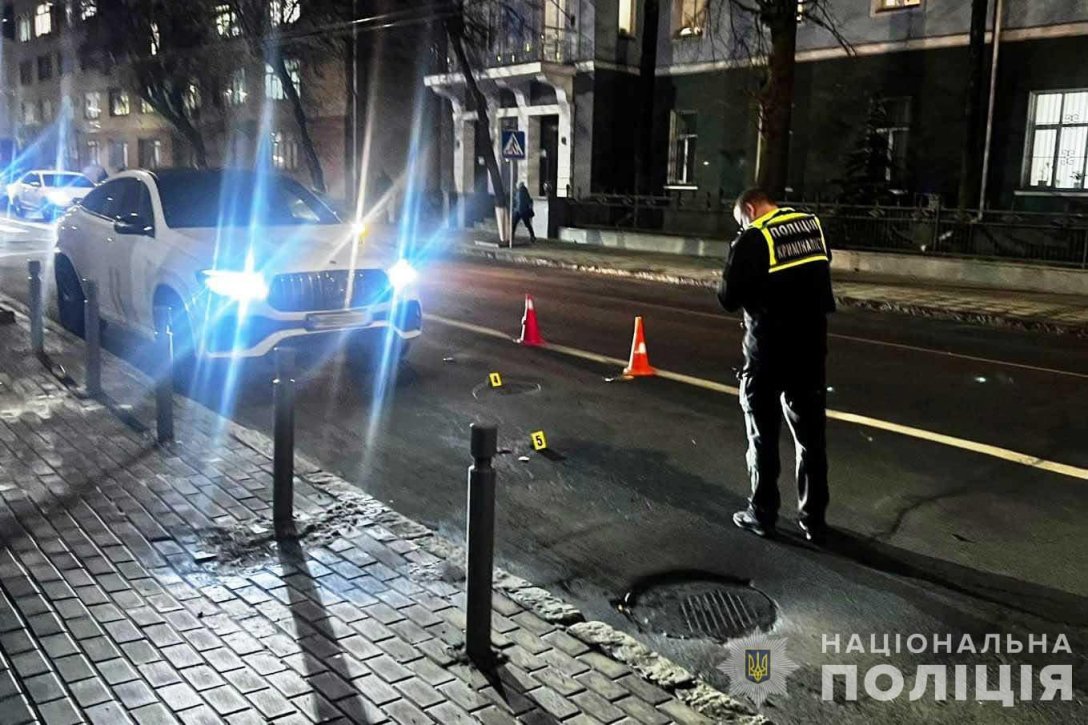 ДТП у Вінниці, у Вінниці збили дівчат, місце ДТП, водій збив на переході