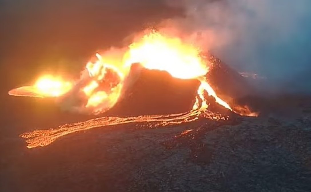 изригване на вулкан исландия